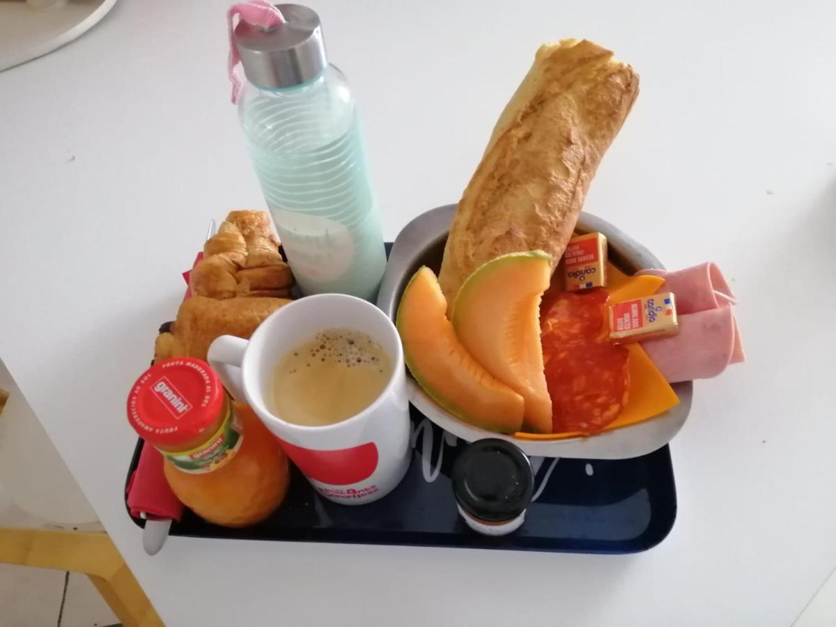 Au Repos Du Verger Couvrelles Εξωτερικό φωτογραφία